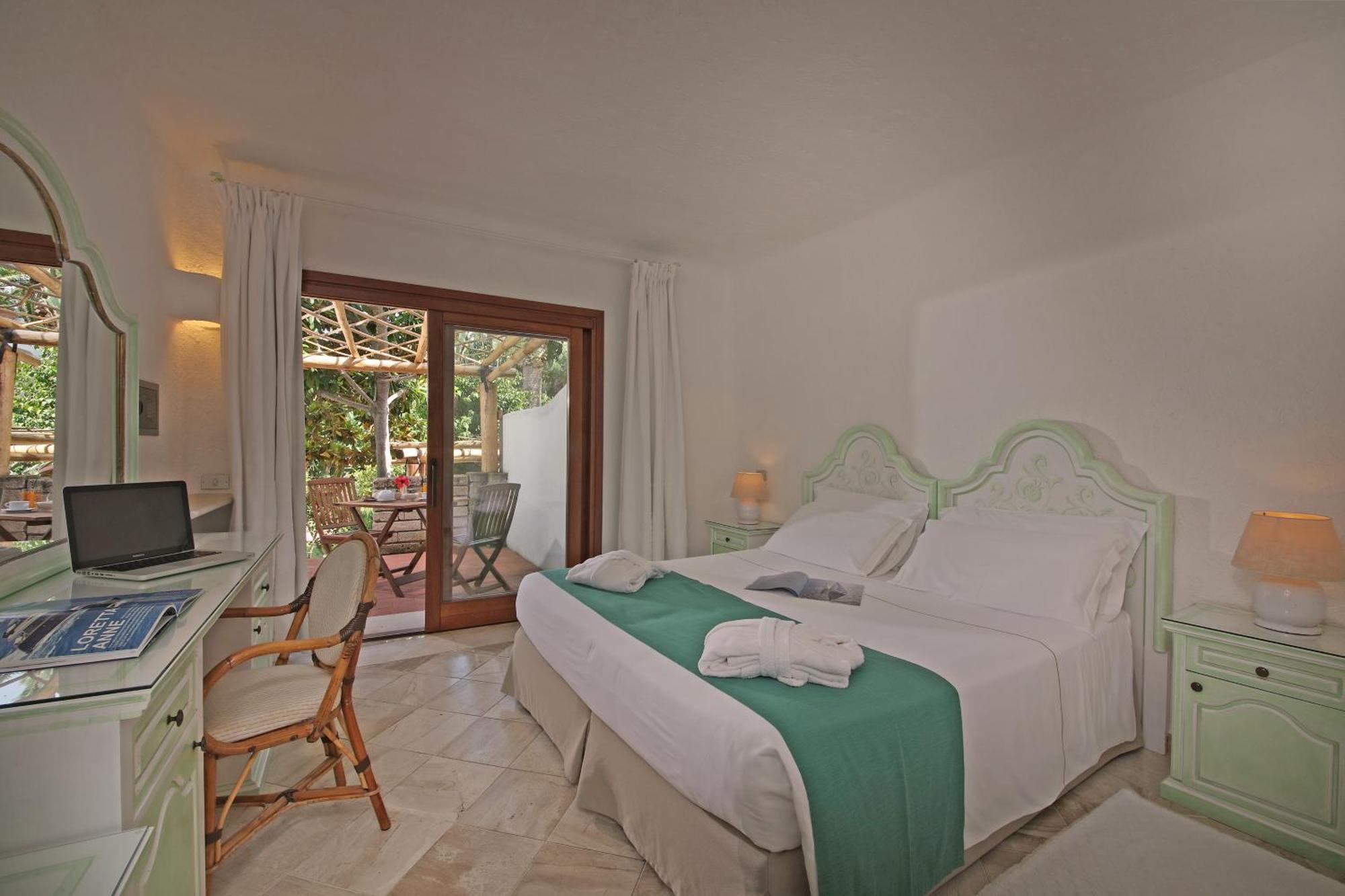 Hotel Balocco Порто Черво Екстериор снимка